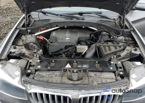 2015 BMW X3 xDrive28I z USA, uszkodzony, nr VIN 5UXWX9C53F0D59645